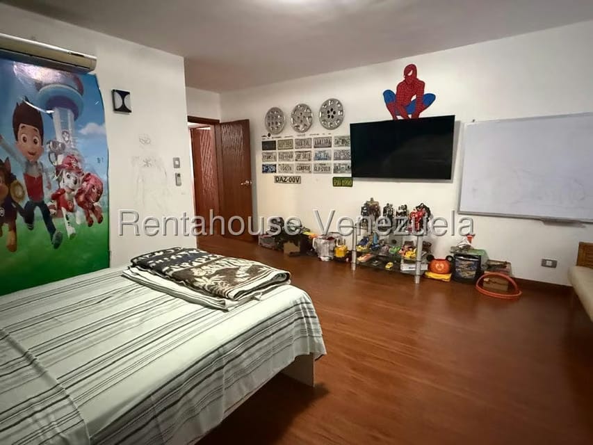 Casa (Multipes Niveles) en Venta en Montalban I, Distrito Metropolitano - 57