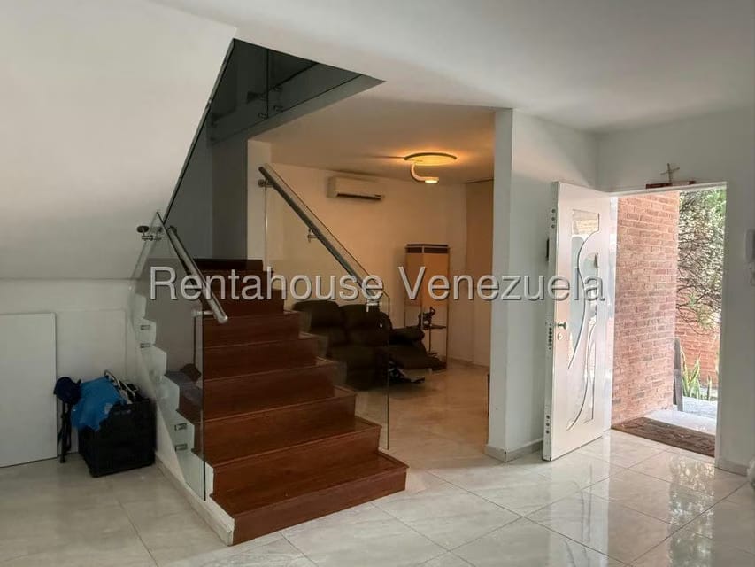 Casa (Multipes Niveles) en Venta en Montalban I, Distrito Metropolitano - 7