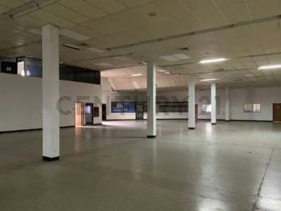 Alquiler de Local Comercial/Galpon - 4