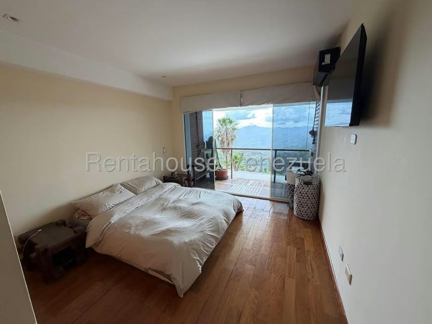 Apartamento (1 Nivel) en Alquiler en Lomas de La Lagunita, Distrito Metropolitano - 26