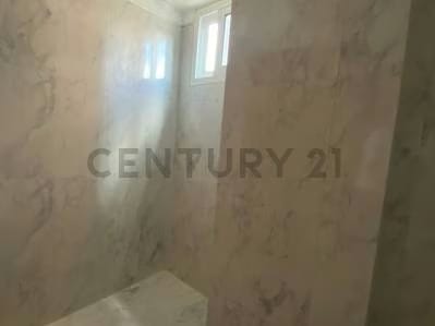 Hermosos Apartamentos a estrenar Urb, El Paraiso - 5