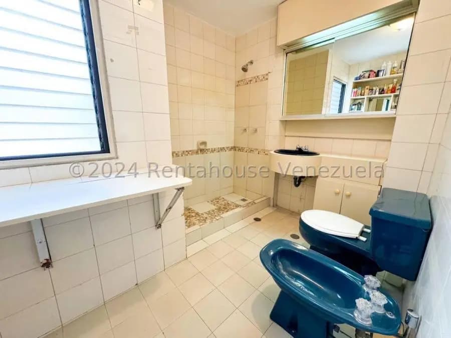 Apartamento en Venta en Los Dos Caminos Caracas - 12