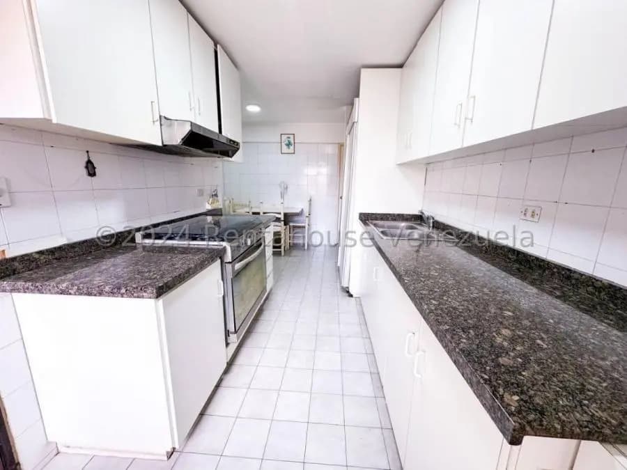 Apartamento en Venta en Los Dos Caminos Caracas - 13