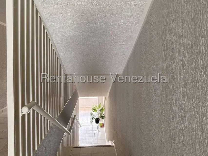 Apartamento (1 Nivel) en Alquiler en Parroquia Concepcion, Lara - 25