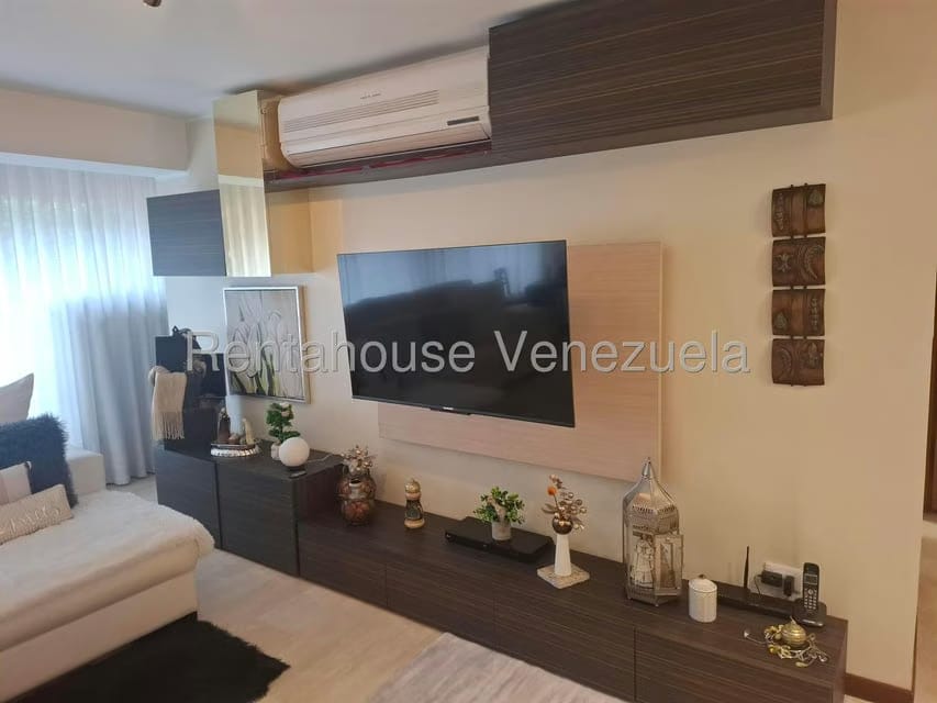 Apartamento (1 Nivel) en Venta en Campo Alegre, Distrito Metropolitano - 15