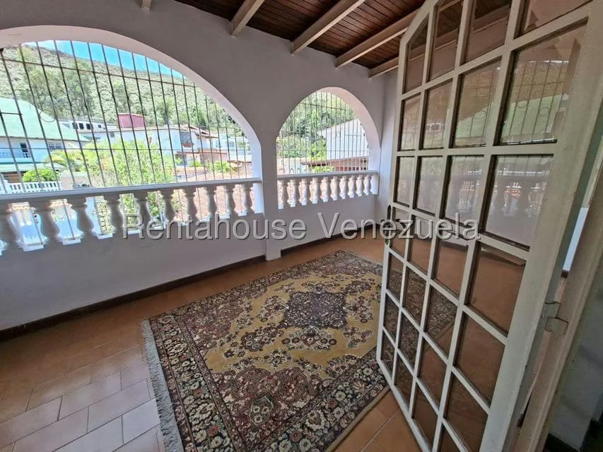 Casa (Multipes Niveles) en Venta en La Rosaleda, Miranda - 41