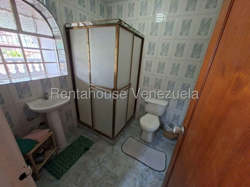 Casa (Multipes Niveles) en Venta en La Rosaleda, Miranda - 52