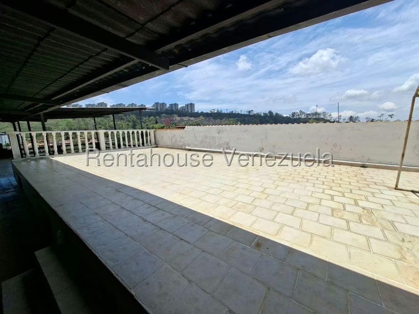 Casa (Multipes Niveles) en Venta en La Rosaleda, Miranda - 59