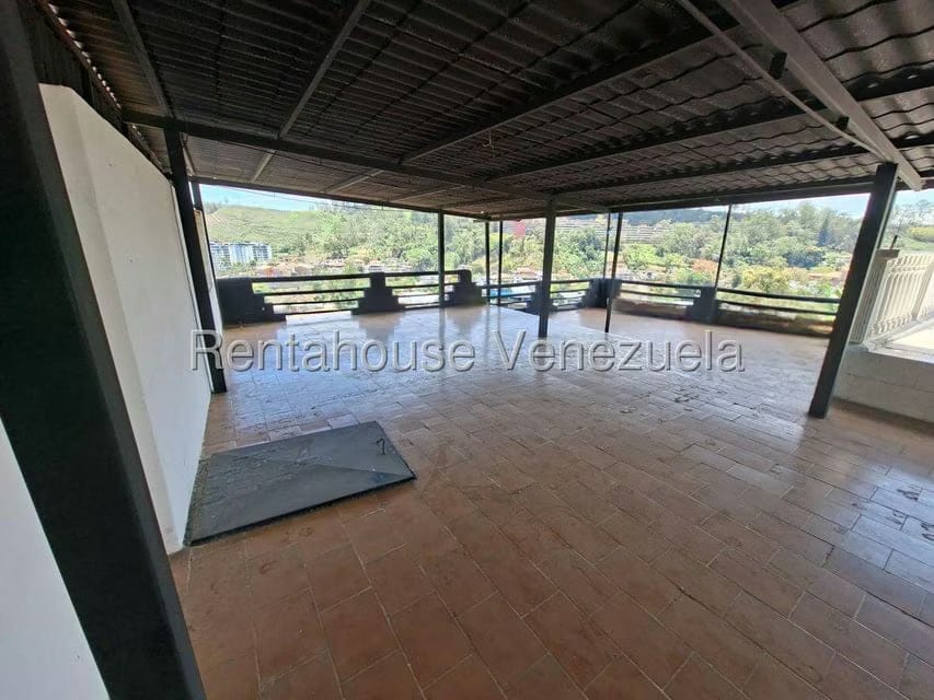Casa (Multipes Niveles) en Venta en La Rosaleda, Miranda - 62