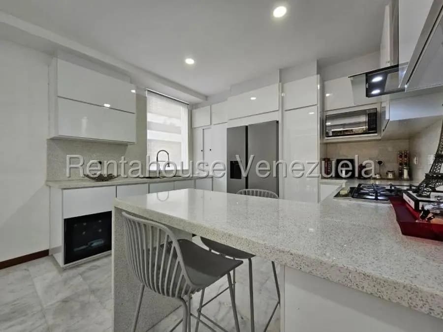 Apartamento en Venta en Lomas de Las Mercedes Caracas - 12