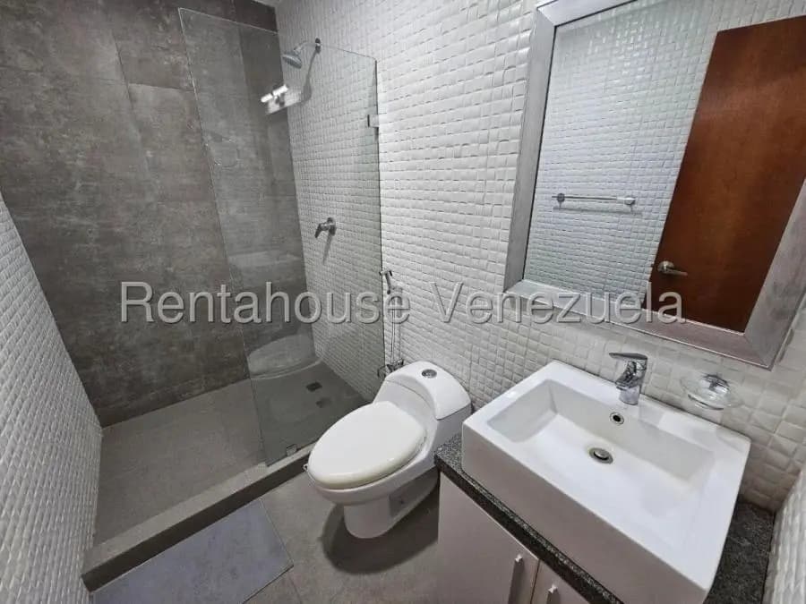 Apartamento en Venta en Lomas de Las Mercedes Caracas - 16