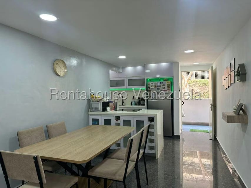 Apartamento (1 Nivel) en Venta en El Encantado, Distrito Metropolitano - 3