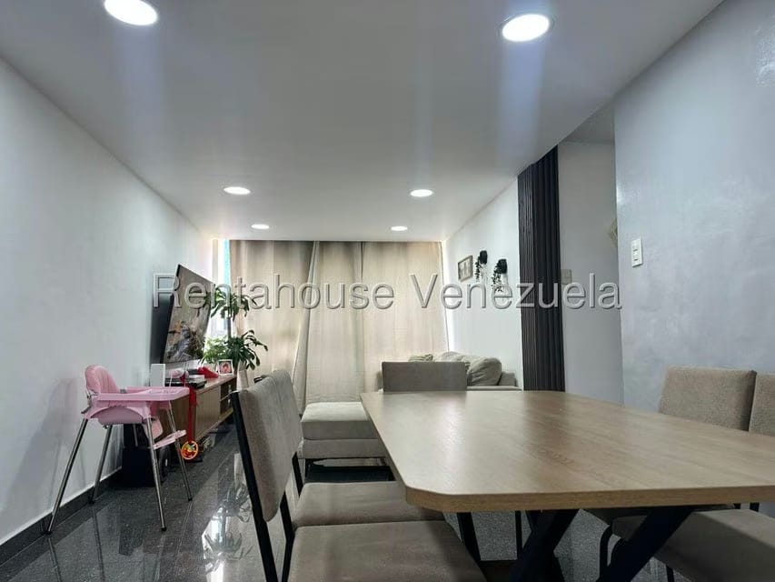 Apartamento (1 Nivel) en Venta en El Encantado, Distrito Metropolitano - 4