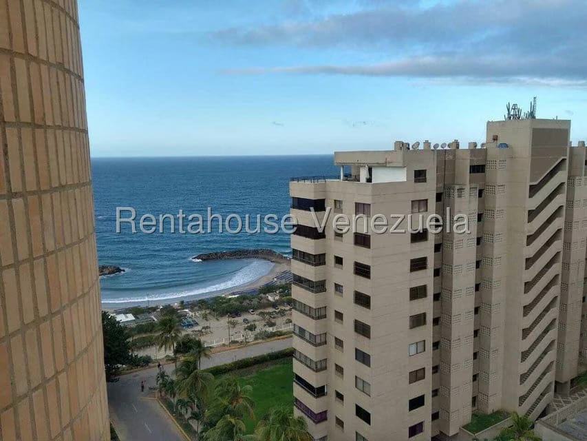 Apartamento (Penthouse) en Venta en Playa Grande, Vargas - 11