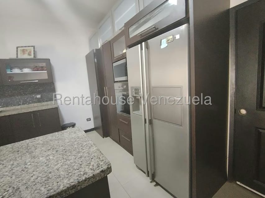 Casa (Duplex) en Venta en Zona Oeste, Lara - 37