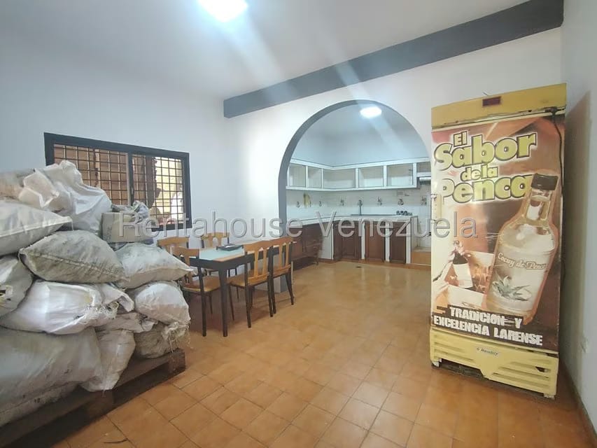 Casa (Duplex) en Venta en Zona Oeste, Lara - 41