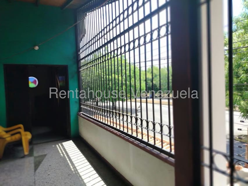 Casa (Duplex) en Venta en Zona Oeste, Lara - 44