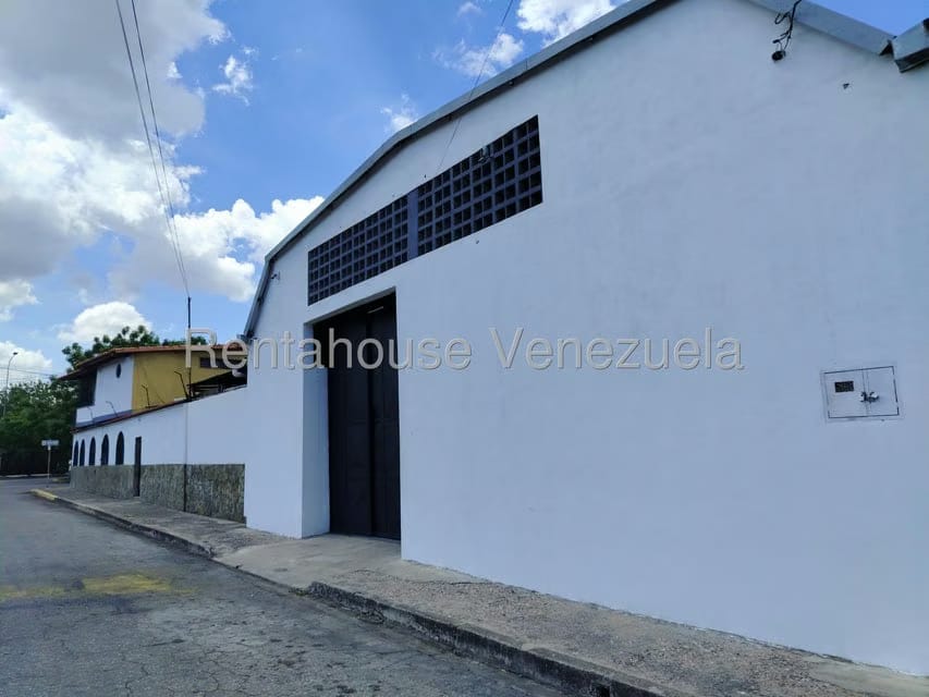 Casa (Duplex) en Venta en Zona Oeste, Lara - 53