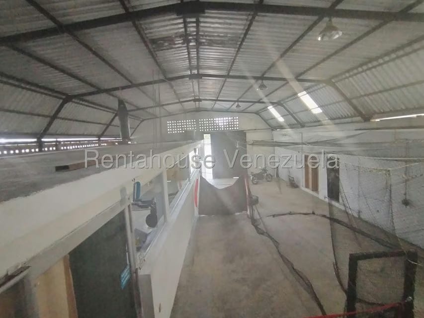 Casa (Duplex) en Venta en Zona Oeste, Lara - 58