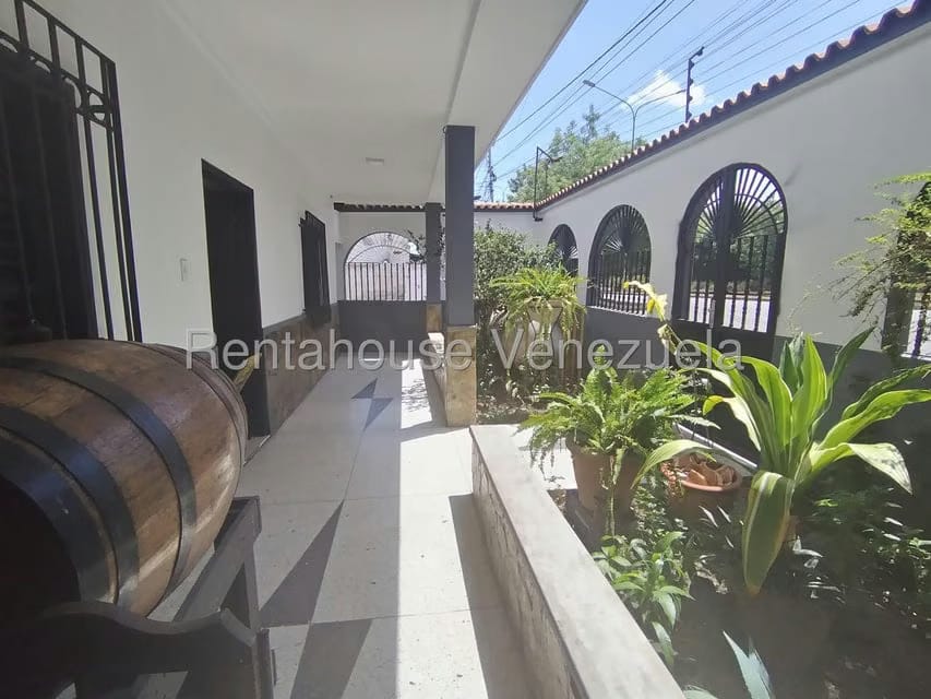 Casa (Duplex) en Venta en Zona Oeste, Lara - 7