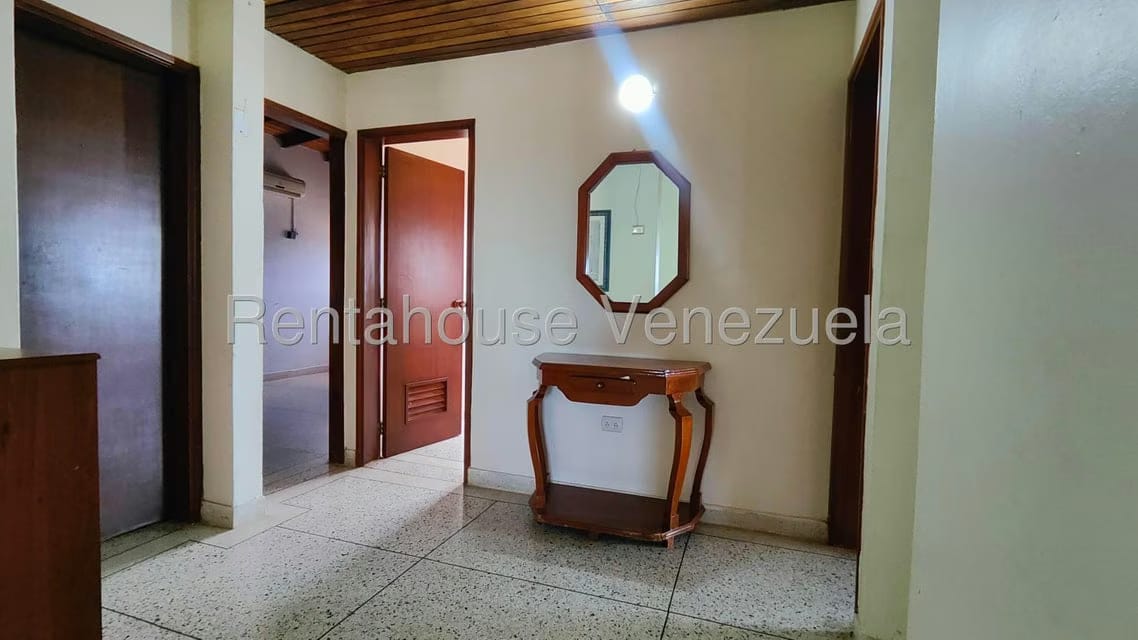 Apartamento (1 Nivel) en Alquiler en Santa Irene, Falcon - 11
