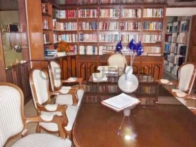 Century21 Orta Poleo ofrece en venta edificio ubicado en Maracay, estado Aragua. El Edificio cuen - 5