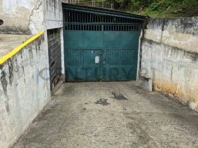 SE ALQUILA EDIFICIO INDUSTRIAL EN LA MEJOR ZONA DE LA TRINIDAD. - 3