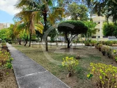 En Alquiler Apartamento en Residencias del Este - 9