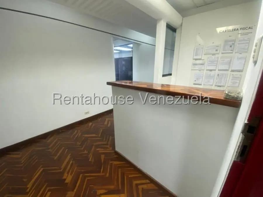 Oficina en Venta en Caracas - 15