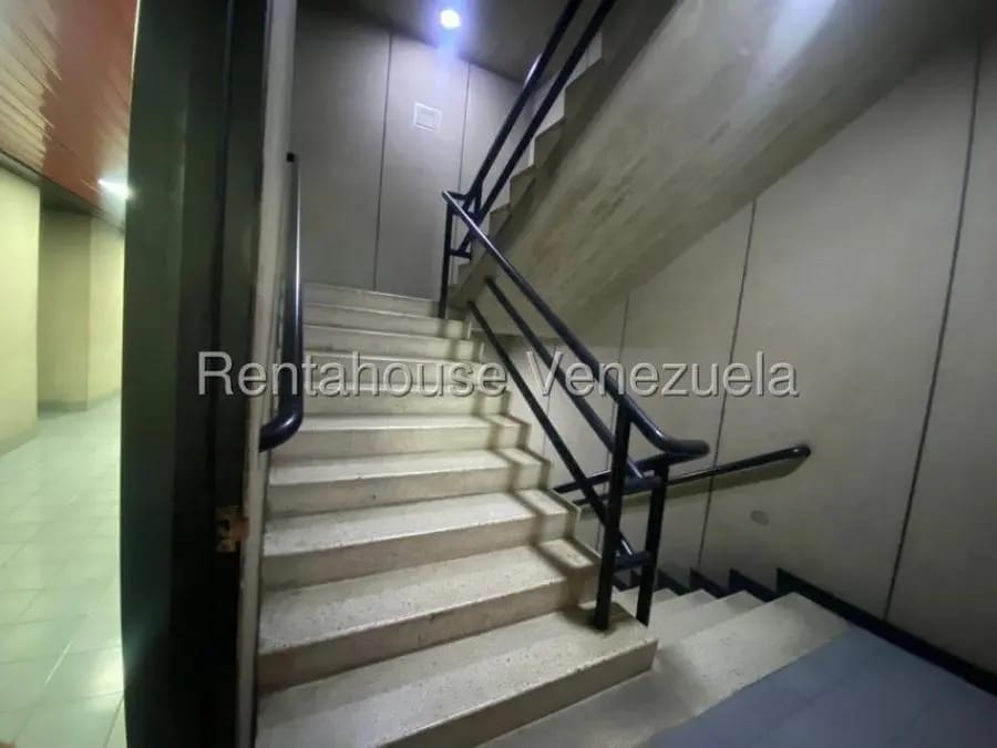 Oficina en Venta en Caracas - 19