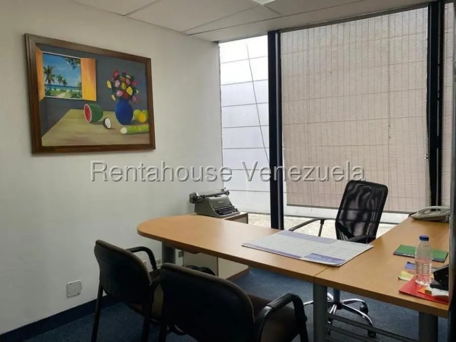 Oficina en Venta en Caracas - 3