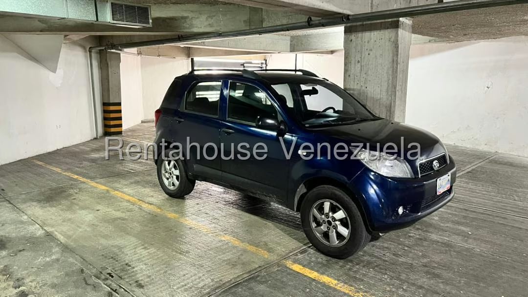 Apartamento (1 Nivel) en Alquiler en Colinas de Bello Monte, Distrito Metropolitano - 21