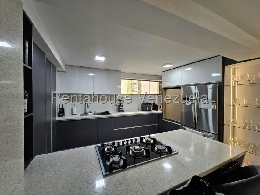 Apartamento (1 Nivel) en Venta en El Cafetal, Distrito Metropolitano - 3