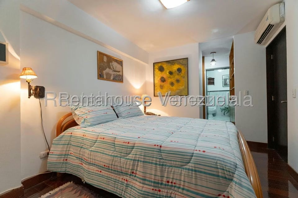 Apartamento (1 Nivel) en Alquiler en Colinas de Bello Monte, Distrito Metropolitano - 19