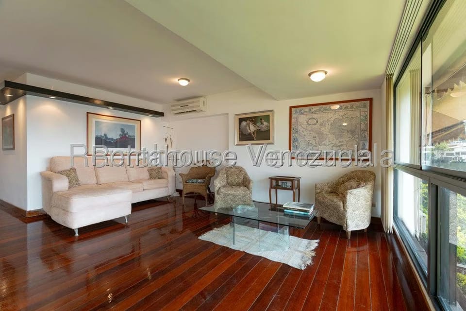 Apartamento (1 Nivel) en Alquiler en Colinas de Bello Monte, Distrito Metropolitano - 7