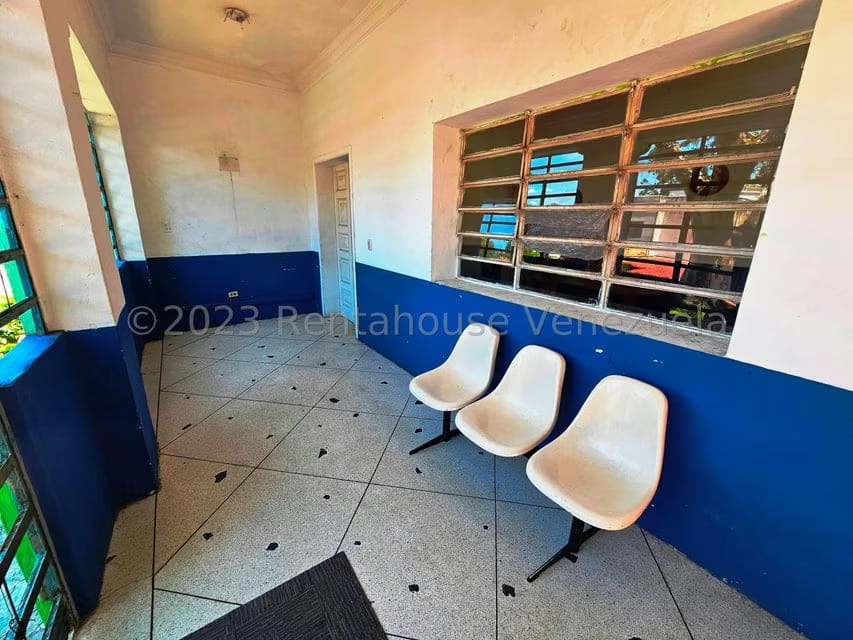 Casa (Duplex) en Venta en San Bernardino, Distrito Metropolitano - 2