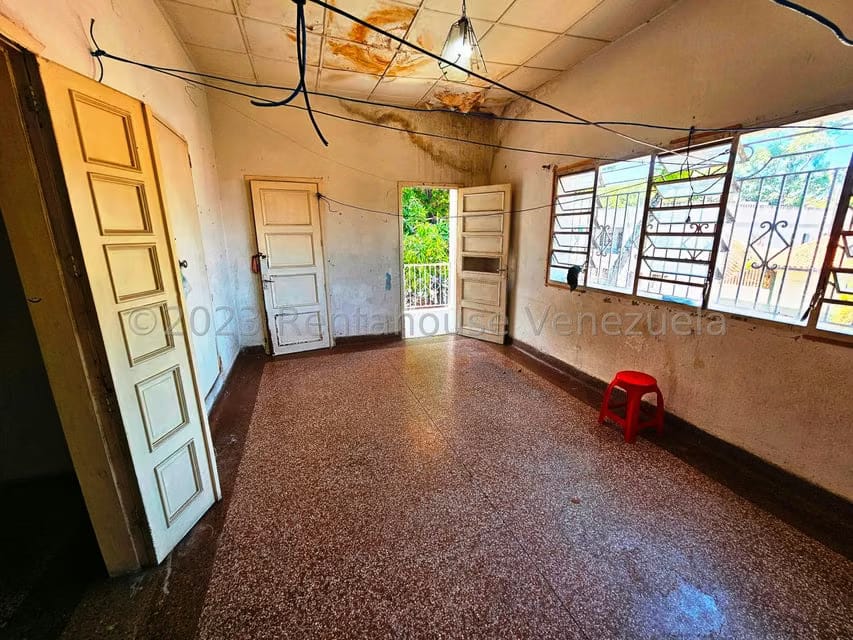 Casa (Duplex) en Venta en San Bernardino, Distrito Metropolitano - 9