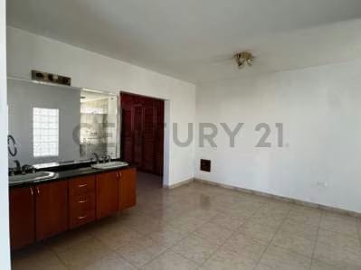 Apartamento en el Conjunto Residencial Kathyuska, Avenida bolívar Lechería - 7