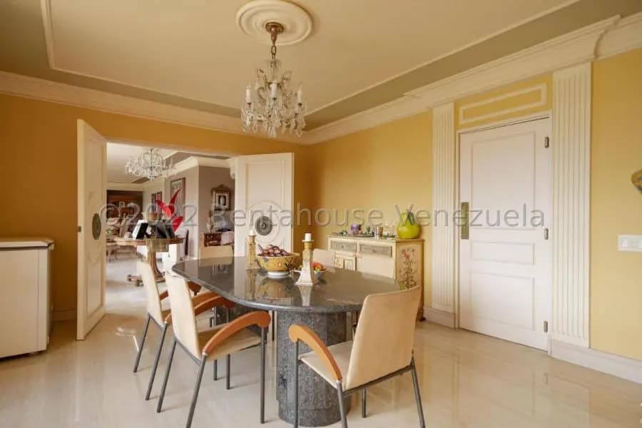 Apartamento en Venta en Colinas de Valle Arriba Caracas - 2