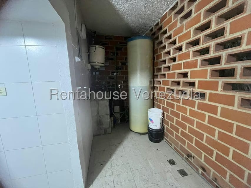 Apartamento (1 Nivel) en Alquiler en Nueva Casarapa, Miranda - 13