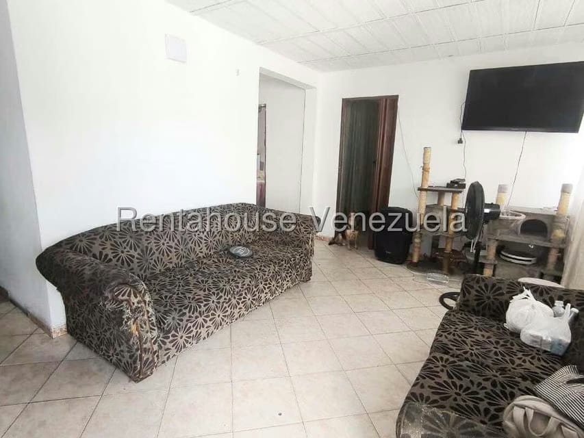 Casa (Duplex) en Venta en San Martin, Distrito Metropolitano - 9