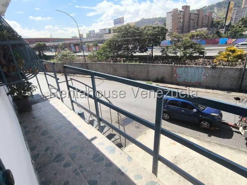 Casa (Duplex) en Venta en San Martin, Distrito Metropolitano - 10