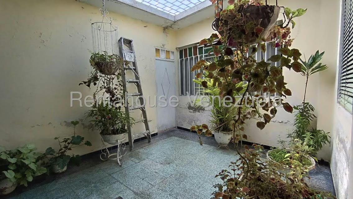 Casa (1 Nivel) en Venta en Zona Este, Lara - 10