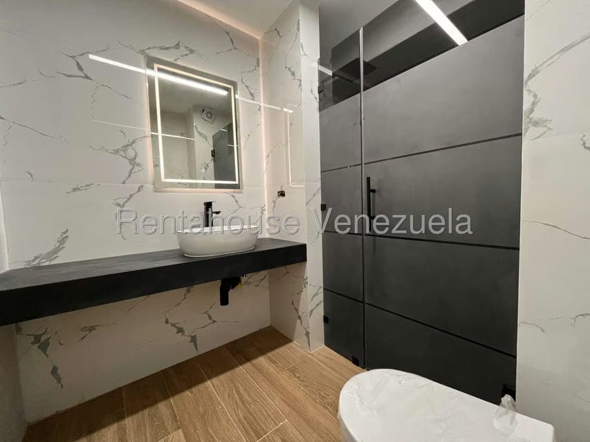 Apartamento (1 Nivel) en Venta en El Cafetal, Distrito Metropolitano - 51