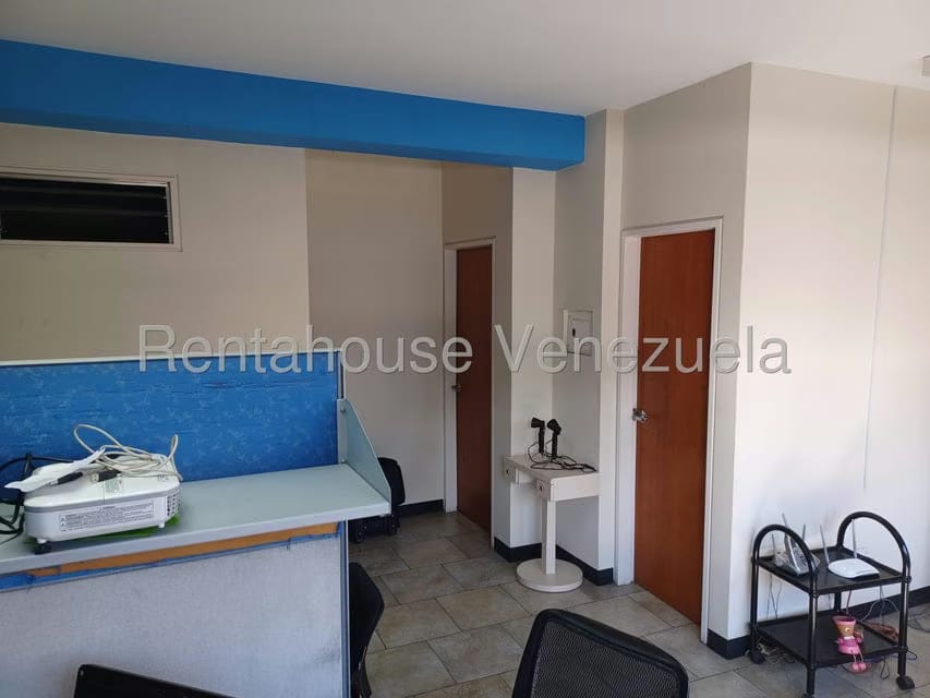 Casa (Multipes Niveles) en Venta en Los Rosales, Distrito Metropolitano - 45