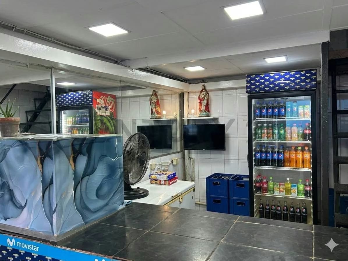 Venta De Fondo De Comercio En La Av. Fuerzas Armadas - 2