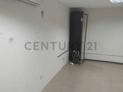 En venta local comercial, avenida Delicias Norte, C.C Riviera Mall - 7