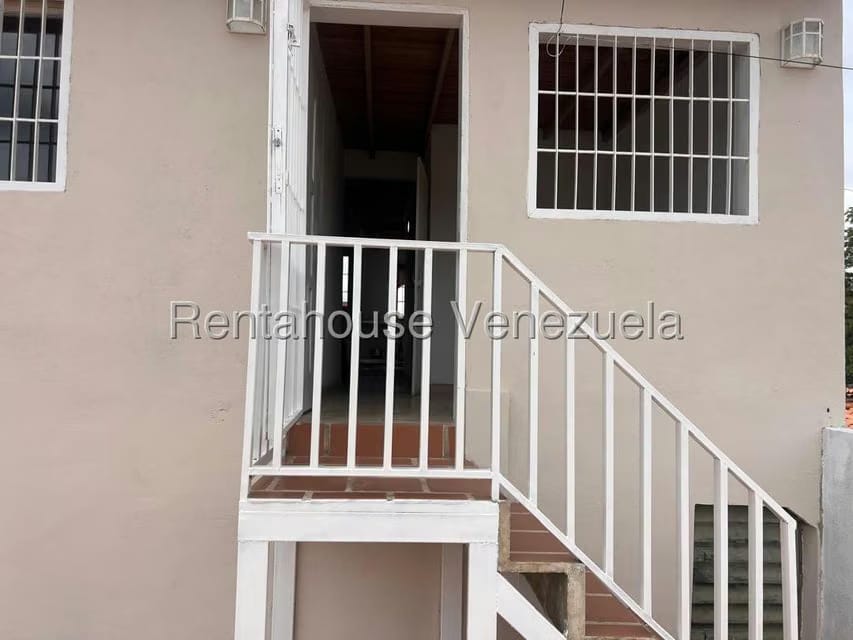 Casa (Duplex) en Venta en El Recreo, Lara - 33