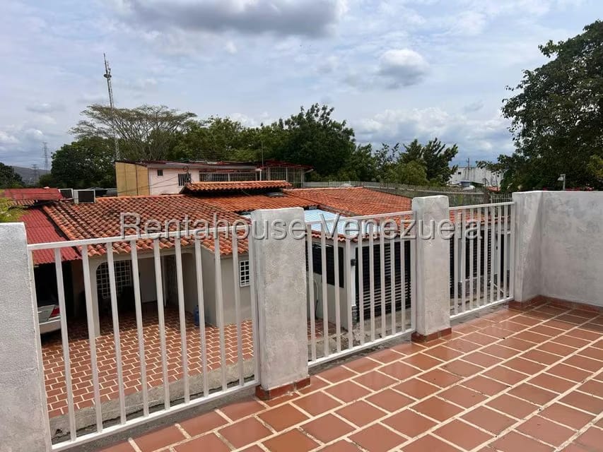 Casa (Duplex) en Venta en El Recreo, Lara - 35