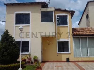 TH ubicado en la Urb. Villas del Este Anaco